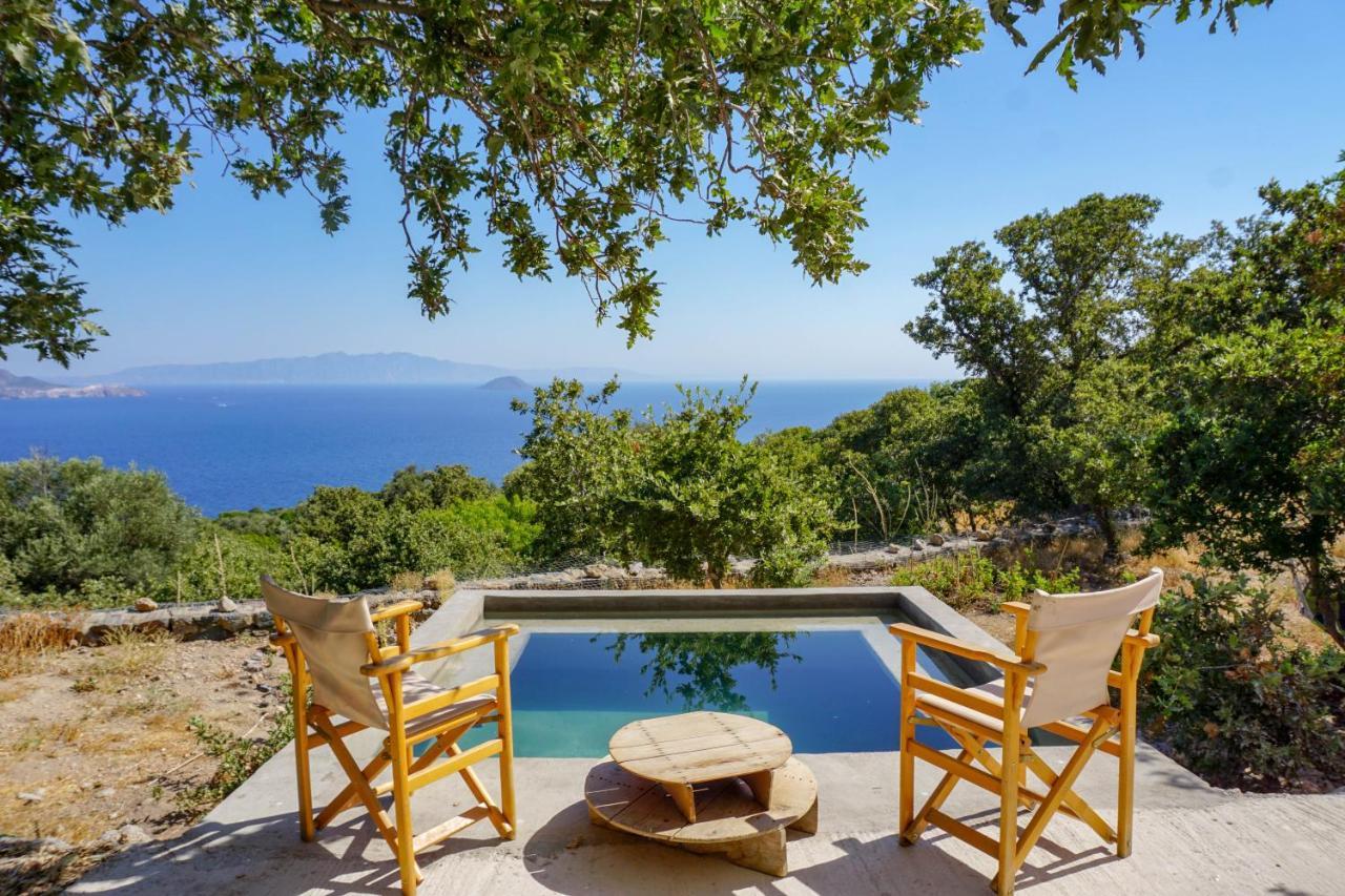 My Old Stone House In A 2 000 Sqm Private Garden With Fab Glamping Tent Mandrákion Dış mekan fotoğraf