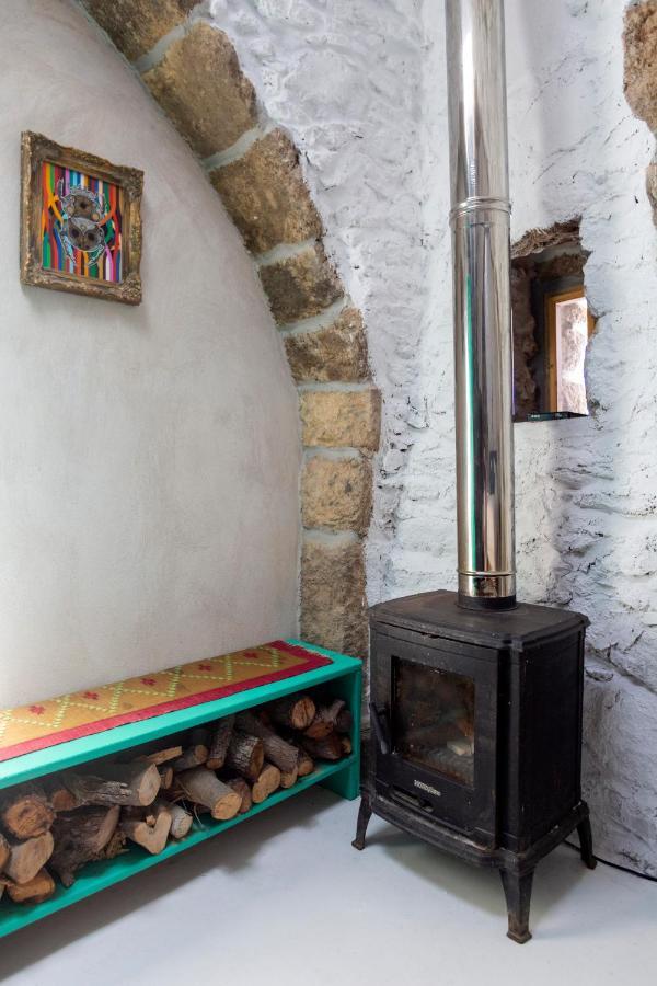 My Old Stone House In A 2 000 Sqm Private Garden With Fab Glamping Tent Mandrákion Dış mekan fotoğraf